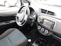 Toyota Yaris 1.0 VVT-i Aspiration, 5Drs. NL, Airco, Navigatie, Camera, Telefoon, Trekhaak, Isofix, 100% onderhouden, Super zuinig, Japanse kwaliteit