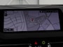 BMW 1-Serie 118i Business Edition | Luxury Line | Panoramadak | Leder | Stoel & stuurverwarming | Camera | Carplay | Full LED | Live Cockpit | Navigatie | HiFi System | Parkeerhulp | Climate control