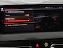 BMW 1-Serie 118i Business Edition | Luxury Line | Panoramadak | Leder | Stoel & stuurverwarming | Camera | Carplay | Full LED | Live Cockpit | Navigatie | HiFi System | Parkeerhulp | Climate control