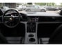 Porsche Taycan Performance 84 kWh / Performance Accu Plus / Leder / Parkeerhulp V+A / 19'' / Stoelverwarming / DAB / Cruise Control