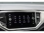 Volkswagen T-Roc 1.0 TSI Style Business Navi Clima CarPlay ACC Getint glas 17-Inch Nl-Auto NAP!