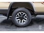 Toyota Land Cruiser GRJ76 LX-Z A/T