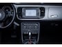 Volkswagen Beetle Cabriolet 1.2 TSI CLUB Design | Automaat | Stoelverwarming | Navigatie | Park camera | Cruise Control | Trekhaak