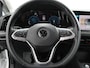 Volkswagen Golf 1.5 TSI 150pk Style Volkswagen Golf 1.5 eTSI 150pk Style | Navigatie | Climate Control | DAB | Digitale Cockpit | Keyless Start | Lichtmetalen velgen 17" | Parkeer Sensoren | Stoelverwarming