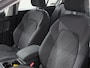 Volkswagen Golf 1.5 TSI 150pk Style Volkswagen Golf 1.5 eTSI 150pk Style | Navigatie | Climate Control | DAB | Digitale Cockpit | Keyless Start | Lichtmetalen velgen 17" | Parkeer Sensoren | Stoelverwarming