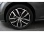 Volkswagen E-Golf e-Golf Subsidie mogelijk€ 2000,- particulier!   Zorg wel dat je er snel bij bent….. de subsidiepot is snel op. | Navigatie | Climate Control | Camera | Digitale Cockpit | Lichtmetalen velgen | Parkeer Sensoren |
