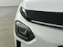 Lancia Ypsilon 100pk Turbo Hybrid LX | Adaptive Cruise | Climate | Apple Carplay/Android Auto | 17" LMV | Blindspot | Achteruitrijcamera
