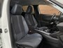 Peugeot 2008 1.2 PureTech Blue Lease Allure Automaat | Trekhaak | Carplay