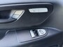 Mercedes-Benz eVito 112 | L2 Lang | 60 kWh | 2-zits | Parkeercamera | Airco | Betimmering | Navigatie |