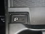 Mercedes-Benz A-klasse 180 AMG Line / Stoelverwarming / Achteruitrijcamera / Panorama-schuifdak