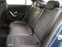 Mercedes-Benz A-klasse 180 AMG Line / Stoelverwarming / Achteruitrijcamera / Panorama-schuifdak