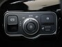 Mercedes-Benz A-klasse 180 AMG Line / Stoelverwarming / Achteruitrijcamera / Panorama-schuifdak