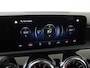 Mercedes-Benz A-klasse 180 AMG Line / Stoelverwarming / Achteruitrijcamera / Panorama-schuifdak