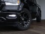 Dodge Ram 1500 5.7 V8 4x4 Crew Cab Laramie | Luchtvering | Pano | Elek. treeplanken | Stoel & stuurverwarming | Fenders |