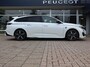 Peugeot 308 Sw GT Pack Business HYbrid 225pk e-EAT8 Automaat, Rijklaarprijs, Navigatie FOCAL HiFi Handsfree achterklep Trekhaak 1450kg AHW gewicht