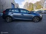 Volvo V40 2.0 T2 / Dealer onderhouden / Zeer Netjes !