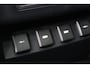 Land Rover Defender 110 3.0 P400 110 X Dynamic HSE | PANO-DAK | LEDER | LMV | NAVIGATIE