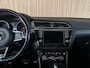 Volkswagen Tiguan 2.0 TSI 4Motion Highline Business R 2 x R-line | Trekhaak | Standkachel