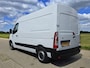 Renault Master T33 2.3 dCi 135 L2 H2 Comfort - 135 Pk - Euro 6 - Navi - Airco - Cruise Control