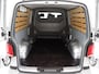 Volkswagen Transporter 2.0 TDI 150PK DC Dubbele Cabine R-Line L2H1 6-Zits | Sidebars | Splitter | Airco | Carplay | Trekhaak