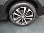 Volkswagen Golf Variant 2.0 TDI Life Business | Trekhaak | Apple Carplay | Stoelverwarming | Navi | Clima | 4 seiz. banden