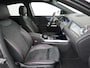 Mercedes-Benz EQA AUT. 250 67kWh AMG Camera Navi Mercedes & Me Apps Apple Carplay Android LED-high-performance WiFi-vb. Multi-Media Active-Park+Rem+Grootlicht-Assist PDC-a+v LED-a+v Digital Dashboard Dual-Ecc Sportst+Leer/Alcantara+Verwarmd Keyless Lane-Assist ESP DAB 191p 18" Dodehoek-assistent MBUX-infotainmentsysteem+ spraakbediening Dual-Ecc  Advance Multi-Media WiFi-vb.Licht+RegenSensor Int.Noodoproep Progressive SpoorAssist BordHerkenning Voetganger-Besch Zitcomfortpakket Alu-Dakrails Aut.Gr/Licht Actieve Rem+spoorassistent Orig.NLse auto 8jr/160dkm garantie-accu