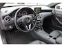 Mercedes-Benz A-klasse 180 AUT7 Ambition LEDER NAVI XENON 18'' H&K CAMERA