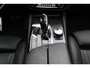 BMW 5-Serie Touring 540d xDrive Touring High Executive M SPORTPAKKET PRO, Panoramadak elektrisch, Head-Up Display, Stuurwielverwarming, Stoelventilatie, Massagestoelen, Standkachel, Driving assistent plus, Laserlicht, Parkeerhulpsysteem Plus, Harman Kardon, Elektrische trekhaak, DAB, Keramiektoepassing bedieningselementen, etc.