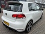 Volkswagen Golf 2.0 TSI GTI Performance