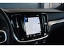Volvo V60 2.0 T8 Recharge AWD R-Design | Camera | Leder | Trekhaak |