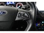 Ford Kuga 1.5 EcoBoost ST Line (PARKEERSENSOREN, CRUISE, TREKHAAK, CAMERA, STUUR/STOELVERWARMING, GOED ONDERHOUDEN)
