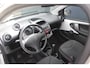 Peugeot 107 1.0 Active | Incl. 12 maanden garantie | 5-deurs | Airco | Elektrische ramen voor | Toerenteller | Centrale vergrendeling met afstandsbediening | Recent onderhoud gehad
