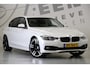 BMW 3-Serie 318i/ Head-up display/ Sportstoelen/ Ledkoplampen