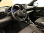 Toyota Yaris 1.5 Hybrid 130 Executive - ORIGINEEL NEDERLANDSE AUTO - HEAD-UP DISPLAY - PARKEERSENSOREN VOOR EN ACHTER - KEYLESS ENTRY & START - ADAPTIVE CRUISE CONTROL - NAVIGATIE - STOEL EN STUUR VERWARMING