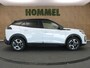 Peugeot e-2008 EV GT 54 kWh -ORIGINEEL NEDERLANDSE AUTO - SOH 96%! - PARKEERSENSOREN VOOR EN ACHTER - 360 GRADEN CAMERA - NAVIGATIE - KEYLESS ENRTY & START - ADAPTIVE CRUISE CONTROL - CLIMATE CONTROL- DAADLOZE TELEFOONLADER