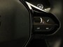 Peugeot e-2008 EV GT 54 kWh SOH 96,1%! - ORIGINEEL NEDERLANDSE AUTO - PARKEERSENSOREN VOOR EN ACHTER - 360 GRADEN CAMERA - NAVIGATIE - KEYLESS ENRTY & START - ADAPTIVE CRUISE CONTROL - CLIMATE CONTROL- DAADLOZE TELEFOONLADER