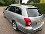 Toyota Avensis Wagon 2.0 D-4D Luna Business ECC LEDER NAVI LMV NAP