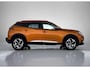 Peugeot 2008 SUV Allure 130pk | Navigatie | Achteruitrijcamera | Stoelverwarming | Climate Control | Cruise Control | Parkeersensoren | Keyless start | Armsteun | Bluetooth | Apple CarPlay / Android Auto | DAB+ radio | All seasonbanden | Donker getint glas | 17" lichtmetalen velgen |