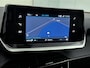 Peugeot 2008 SUV Allure 130pk | Navigatie | Achteruitrijcamera | Stoelverwarming | Climate Control | Cruise Control | Parkeersensoren | Keyless start | Armsteun | Bluetooth | Apple CarPlay / Android Auto | DAB+ radio | All seasonbanden | Donker getint glas | 17" lichtmetalen velgen |