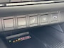 Toyota C-HR 1.8 Hybrid 140 Dynamic / Nieuwe Type / Draadloos Applecarplay & AndroidAuto / Draadloos Telefoon Laden / Navi / Camera /
