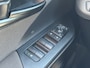 Toyota C-HR 1.8 Hybrid 140 Dynamic / Nieuwe Type / Draadloos Applecarplay & AndroidAuto / Draadloos Telefoon Laden / Navi / Camera /
