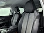 Peugeot 3008 SUV Allure 130 pk Automaat | Navigatie | Achteruitrijcamera | Parkeersensoren Voor en Achter | LED Dagrijverlichting | Lederen Stuurwiel | Dodehoek Detectie | Climate Control | Cruise Control | 18" Lichtmetalen Velgen | Apple Carplay/Android Auto |