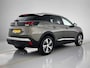 Peugeot 3008 SUV Allure 130 pk Automaat | Navigatie | Achteruitrijcamera | Parkeersensoren Voor en Achter | LED Dagrijverlichting | Lederen Stuurwiel | Dodehoek Detectie | Climate Control | Cruise Control | 18" Lichtmetalen Velgen | Apple Carplay/Android Auto |