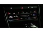 Volkswagen T-Roc 1.5 TSI 150pk R-Line Business DSG / Navigatie / Stoelverwarming / Camera