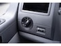 Volkswagen Transporter 2.5 TDI 130pk dubbel cabine T Edition Luxe Uitvoering Airco leder