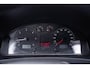Volkswagen Transporter 2.5 TDI 130pk dubbel cabine T Edition Luxe Uitvoering Airco leder