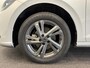 Land Rover Discovery Sport P200 2.0 R-Dynamic S | Leder | Panorama dak | Navigatie | 19"Lichtmetalen velgen | Camera | Parkeer sensoren | Blackpack