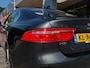 Jaguar XE 2.0 D 163pk Automaat Portfolio Premium Business Pack | Origineel NL | Navi | Bi-Xenon | Clima | Cruise | Leder+Verwarmd+Elek.Verstel | Pdc V+A+Camera | Rijstrook+Licht+Regensensor | 19''lm