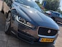 Jaguar XE 2.0 D 163pk Automaat Portfolio Premium Business Pack | Origineel NL | Navi | Bi-Xenon | Clima | Cruise | Leder+Verwarmd+Elek.Verstel | Pdc V+A+Camera | Rijstrook+Licht+Regensensor | 19''lm