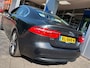 Jaguar XE 2.0 D 163pk Automaat Portfolio Premium Business Pack | Origineel NL | Navi | Bi-Xenon | Clima | Cruise | Leder+Verwarmd+Elek.Verstel | Pdc V+A+Camera | Rijstrook+Licht+Regensensor | 19''lm
